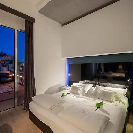 One Siracusa 4* Syracuse